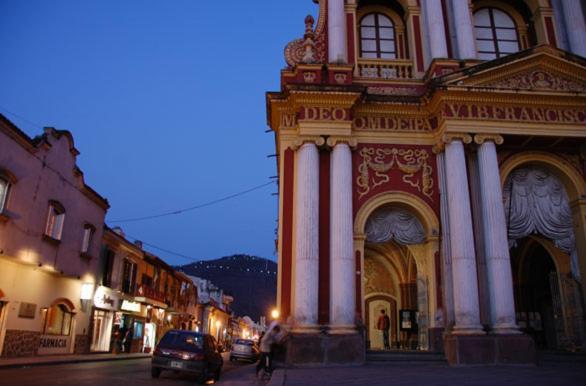 Plaza Hostel Sj 2 Salta Ngoại thất bức ảnh