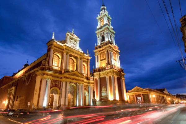 Plaza Hostel Sj 2 Salta Ngoại thất bức ảnh